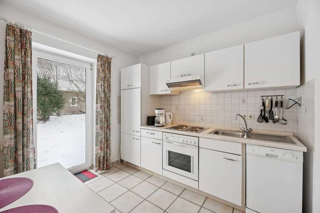 Immobilie in Wurster Nordseeküste - Vielseitig nutzbare Erdgeschosswohnung in ruhiger Nordseelage - Bild 3