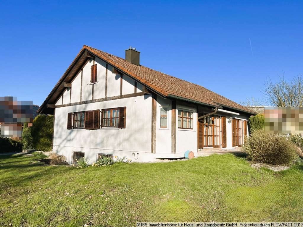 Immobilie in Blaufelden - Gemütlicher, hochwertiger Bungalow mit Doppelgarage und Garten - ideal für 2 Personen - Bild 2