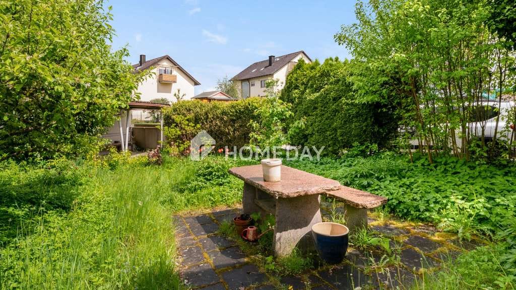 Immobilie in Donaueschingen - Großzügiges MFH mit Wintergarten, Ausbaupotenzial und vielseitigen Nutzungsmöglichkeiten - Bild 3