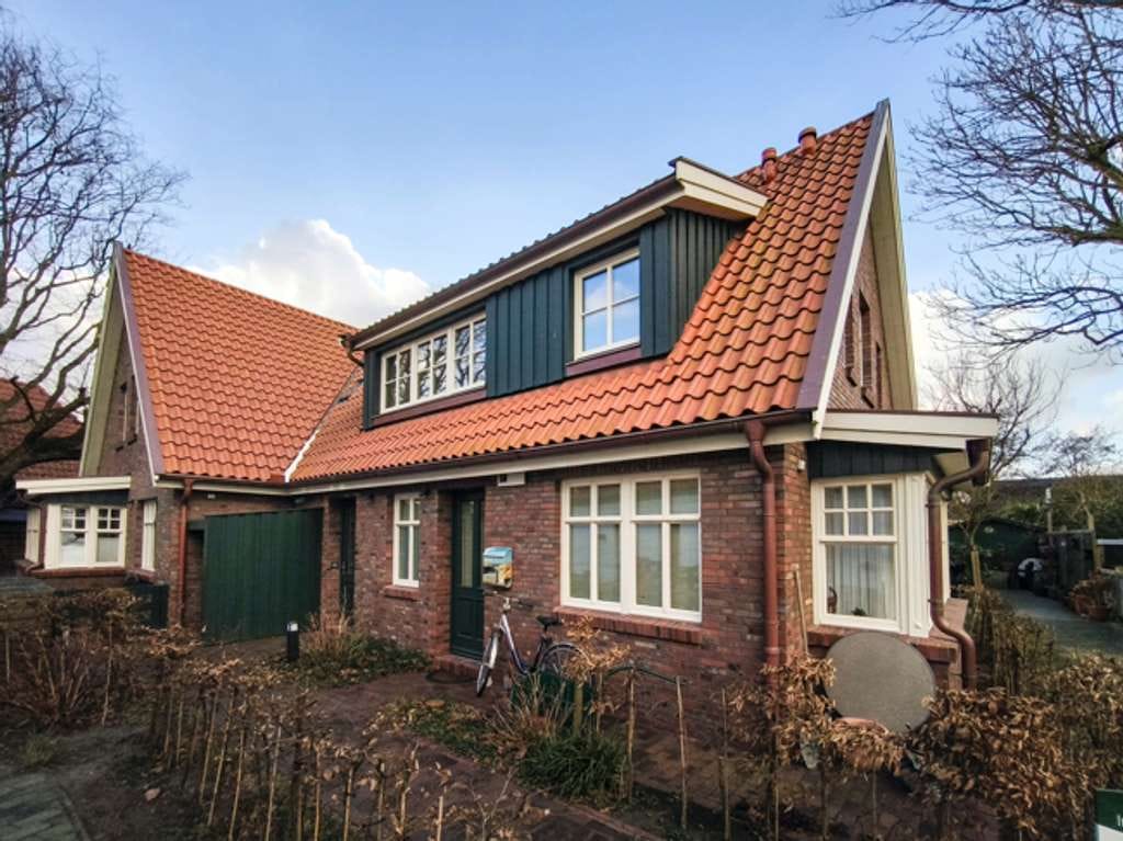Immobilie in Spiekeroog - Ihr Rückzugsort im Herzen von Spiekeroog
Attraktive Erdgeschoss-Ferienwohnung mit Terrasse - Bild 1