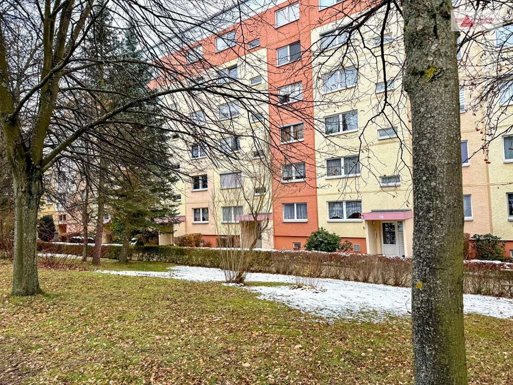 Immobilie in Annaberg-Buchholz - 3-Raum-Eigentumswohnung mit Balkon & Garage: ruhige Lage von Annaberg-Buchholz, Barbara-Uthmann-Ring - Bild 0