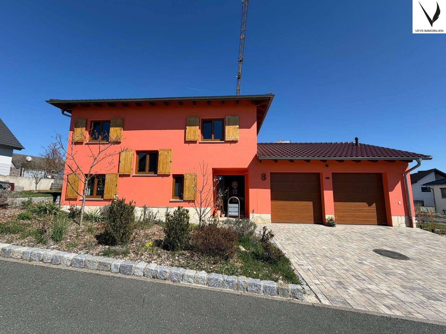 Immobilie in Schlüsselfeld - Mit Liebe gebaut - neuwertiges Familienidyll mit Wellness & Traumküche in Schlüsselfeld bei Bamberg - Bild 0