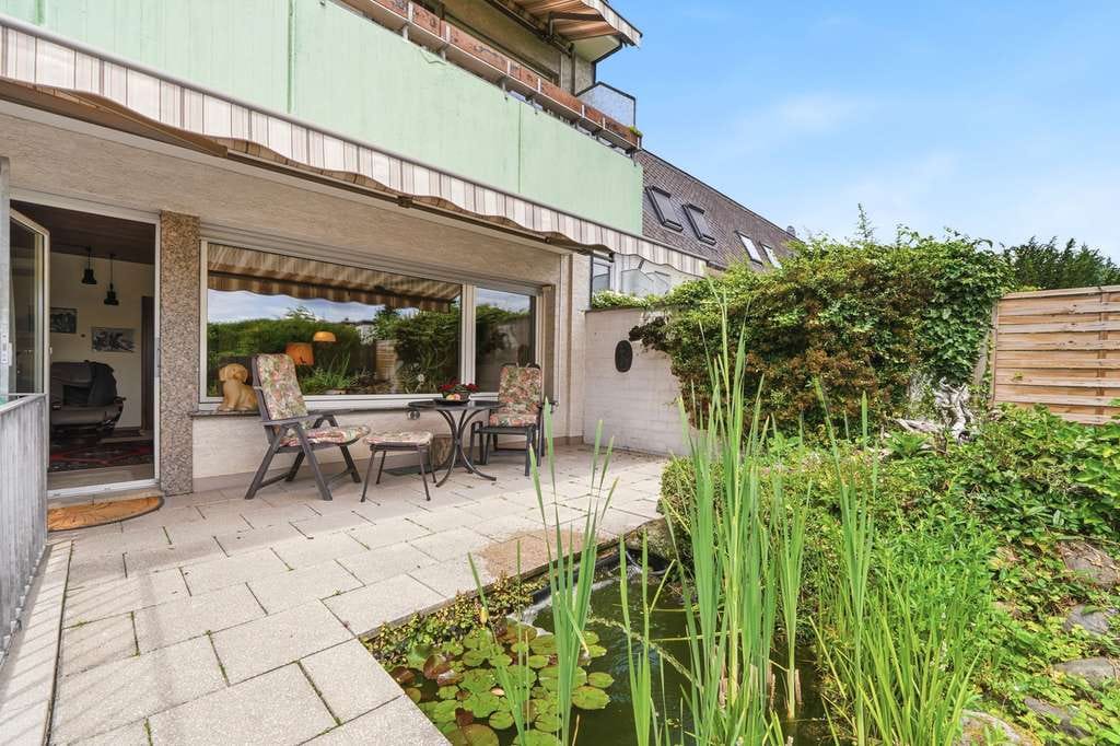 Immobilie in Meckenheim - Familienidylle! Solides Reihenmittelhaus mit Einbauküche, Garage, Balkon, Garten und Kaminzimmer - Bild 4