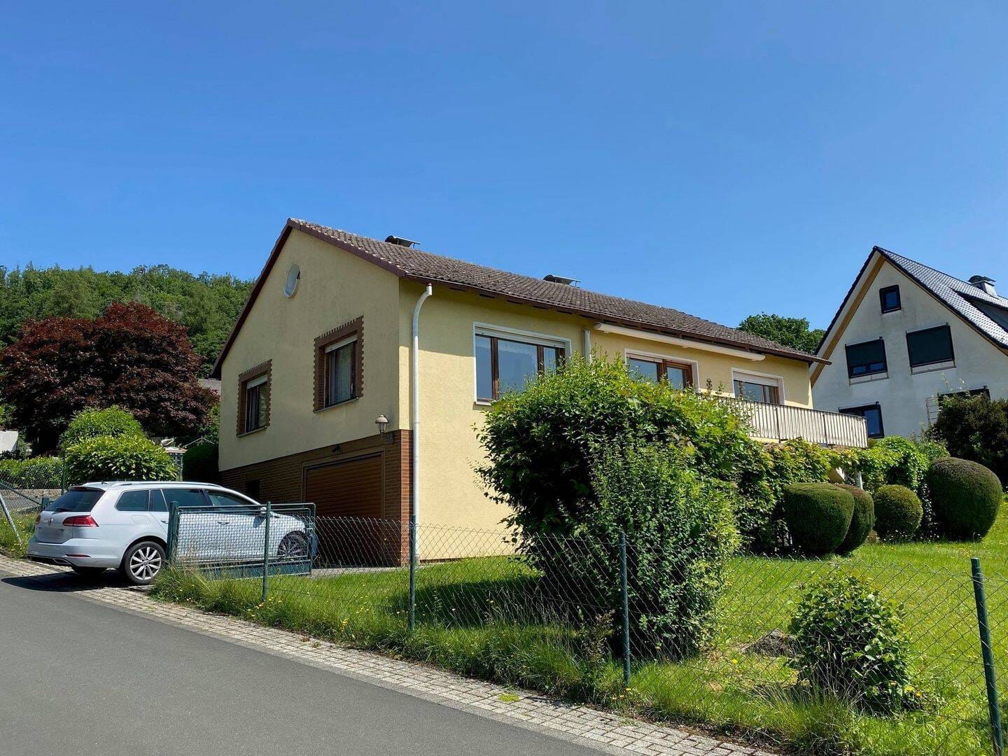 Immobilie in Bad Laasphe - ++ JETZT REDUZIERT ++ Sonnige Aussichten in Bad Laasphe! - Bild 4