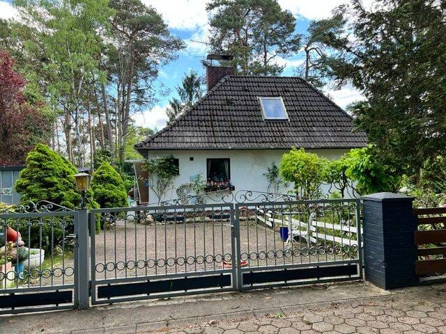 Immobilie in Jesteburg - schönes, solides Einfamilienhaus mit Charme in wunderschöner Lage von Jesteburg - Bild 4
