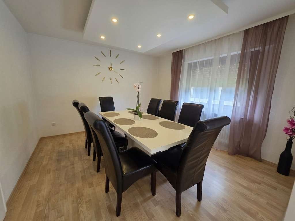 Immobilie in Kerben - Gepflegtes Einfamilienhaus mit Garten, Balkon und Terrasse –  in ruhiger Lage von Kerben - Bild 3