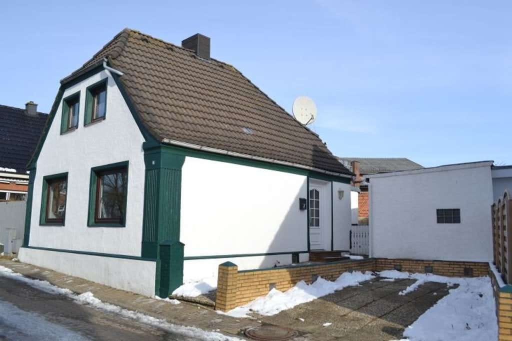 Immobilie in Wesselburen - Verkauf eines kleinen Altbau-Bürgerhauses am Stadtrand von Wesselburen, Kreis Dithmarschen - Bild 4