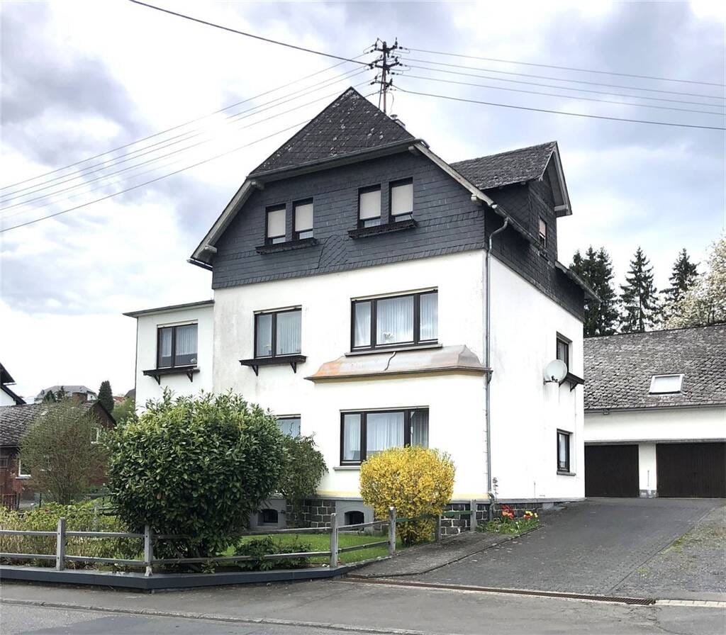 Immobilie in Bad Marienberg (Westerwald) - Bad Marienberg! Großes Wohnhaus - Mehrfamilienhaus, baulich TOP, gepflegt! - Bild 2