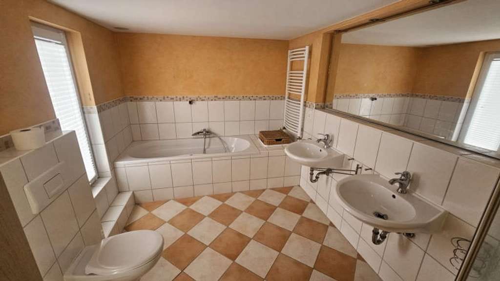Immobilie in Freimersheim - Idyllisches Leben mit südländischem Ambiente in gepflegtem Bauernhaus in Freimersheim - Bild 2