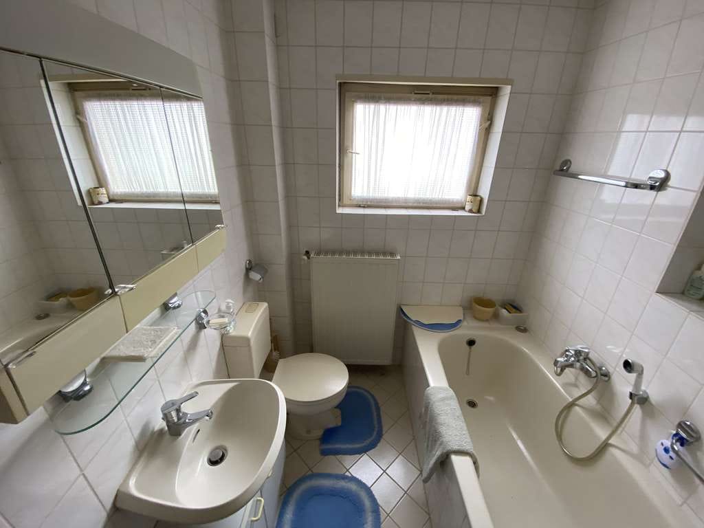 Immobilie in Rehlingen-Siersburg - Freistehendes Einfamilienhaus in guter Wohnlage - Bild 3
