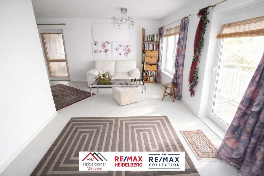 Immobilie in Malsch - Schöne 3 Zimmer ETW mit 75m², inkl. toller Terrasse und privaten Garten + Stellplatz & Keller in ruh - Bild 1