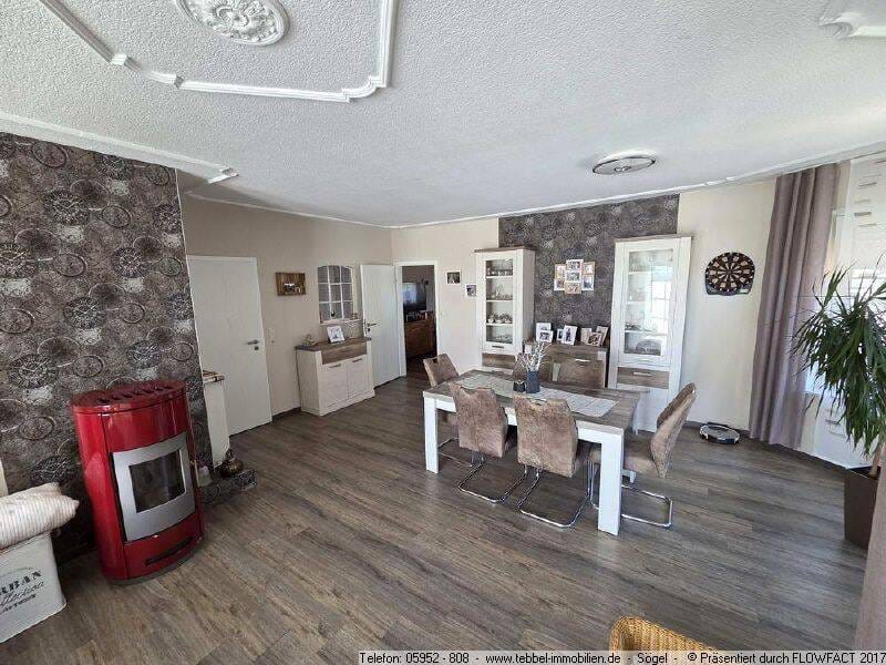 Immobilie in Surwold - Geräumiges Einfamilienhaus / Zweifamilienhaus  - Surwold - Traumgrundstück ca. 4.695 m² - Bild 4