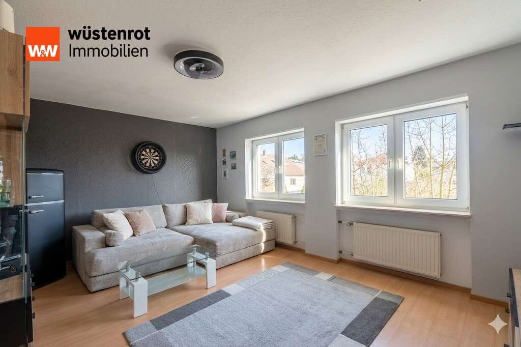 Immobilie in Künzell - Charmante Kapitalanlage in Künzell: 2-Zimmer-Wohnung mit lichtdurchfluteter Küche - Bild 0