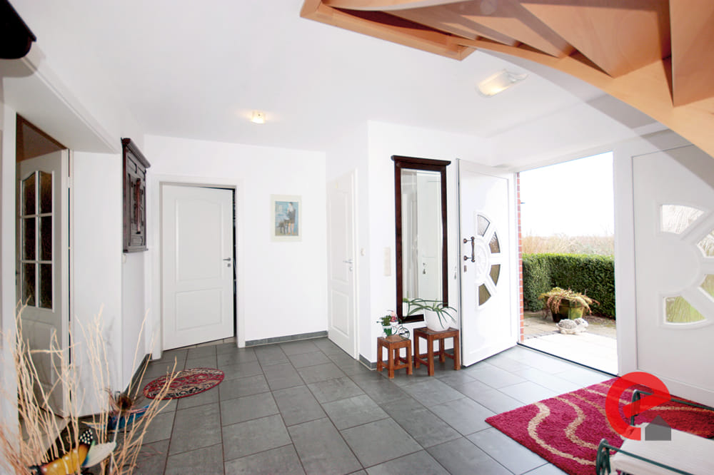 Immobilie in Betzendorf - PRIVAT + GEWERBLICH + KAPITALANLAGE!
460 M²-HAUS MIT 4 WOHNEINHEITEN IN BETZENDORF NAHE LÜNEBURG! - Bild 3