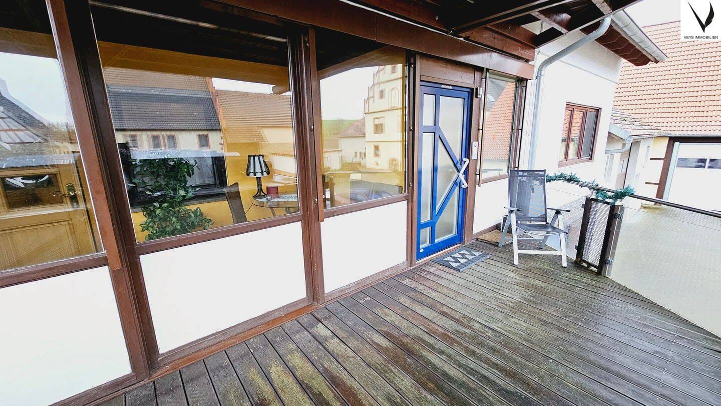 Immobilie in Großrinderfeld - Mehrfamileinhaus mit vielseitiger Nutzungsmöglichkeit - 3 Wohnungen - Bild 3
