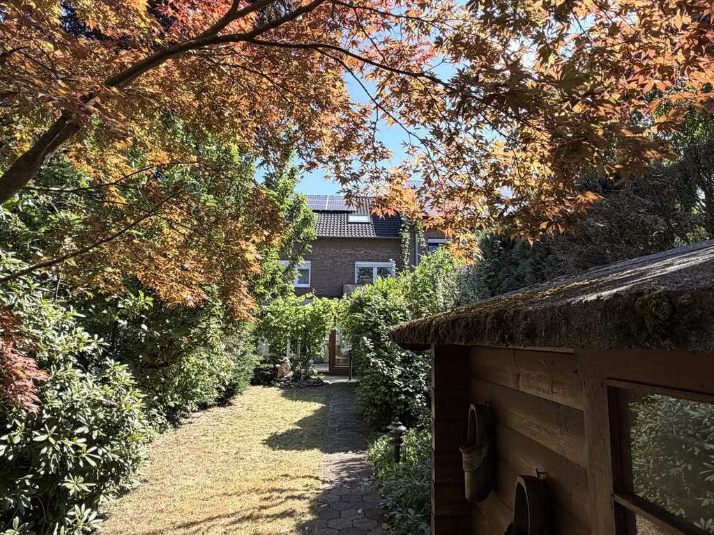 Immobilie in Schermbeck - Attraktives Reihenhaus mit gepflegtem Ambiente, viel Platz und schönem Sonnengarten - Bild 3