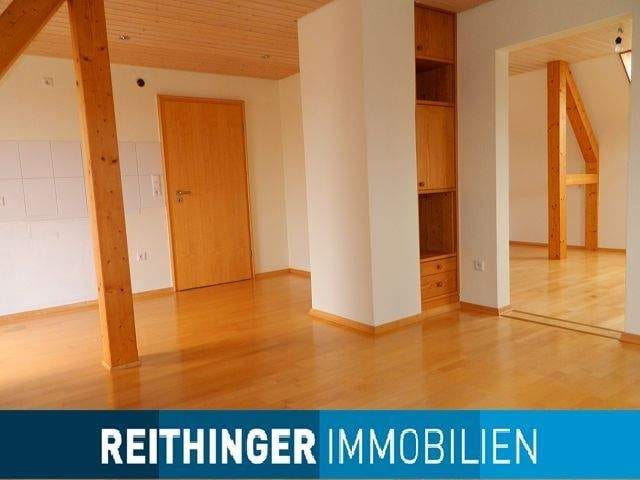 Immobilie in Rielasingen-Worblingen - Charmante 3-Zimmer-Dachgeschosswohnung in ruhiger Wohnlage von Worblingen - Bild 0