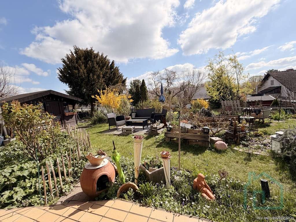 Immobilie in Obrigheim (Pfalz) - Freistehendes Einfamilienhaus mit viel Raum und Möglichkeiten - Bild 2