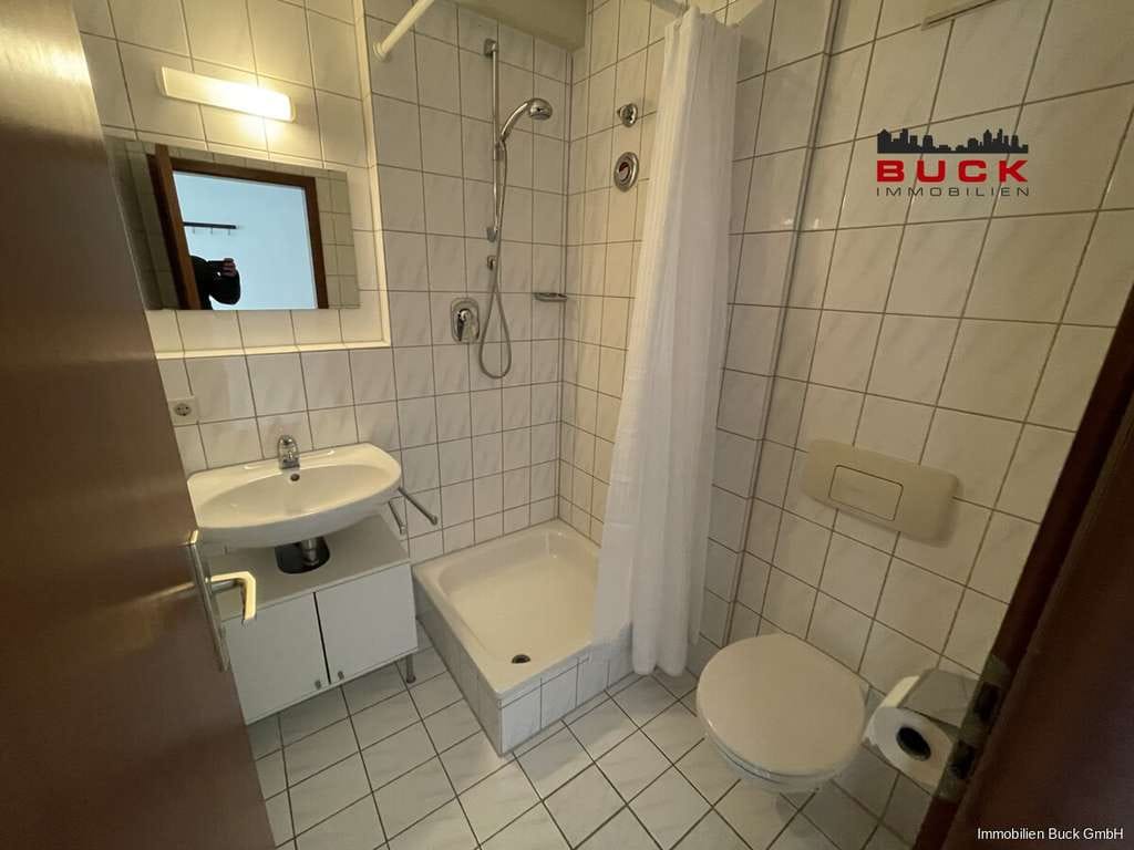 Immobilie in Geislingen an der Steige - Wir haben Sie - die perfekte Single-Wohnung inmitten der Geislinger Altstadt mit Duplexparker! - Bild 1