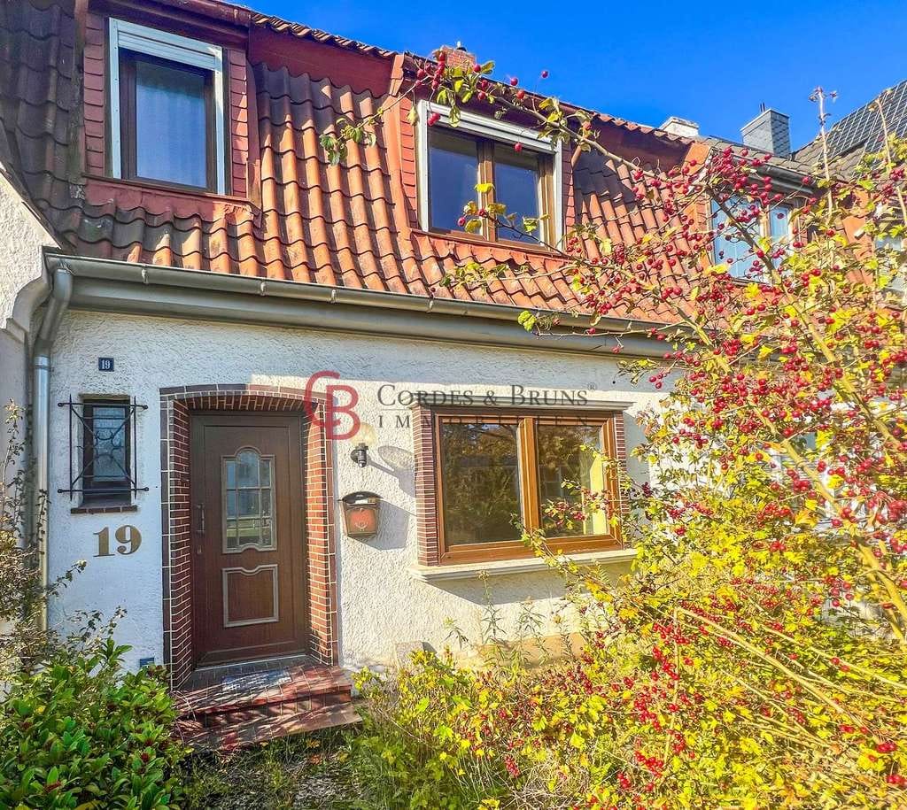 Immobilie in Verden (Aller) - Kaufgelegenheit ! Sanierungsbedürftiges Haus in guter Lage in Verden *provisionsfrei* - Bild 0