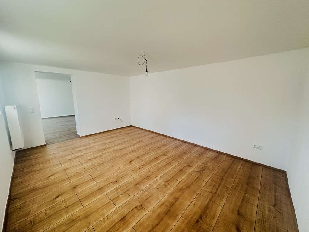 Immobilie in Simbach - Modern sanierte Doppelhaushälfte - Wohnkomfort auf drei Ebenen - Bild 2