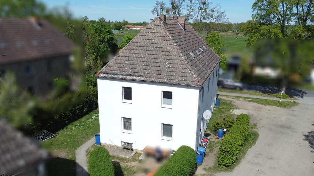Immobilie in Werneuchen - Solide Kapitalanlage mit Potenzial: Voll vermietetes 4-Parteienhaus mit Ausbaureserve im Dach - Bild 3