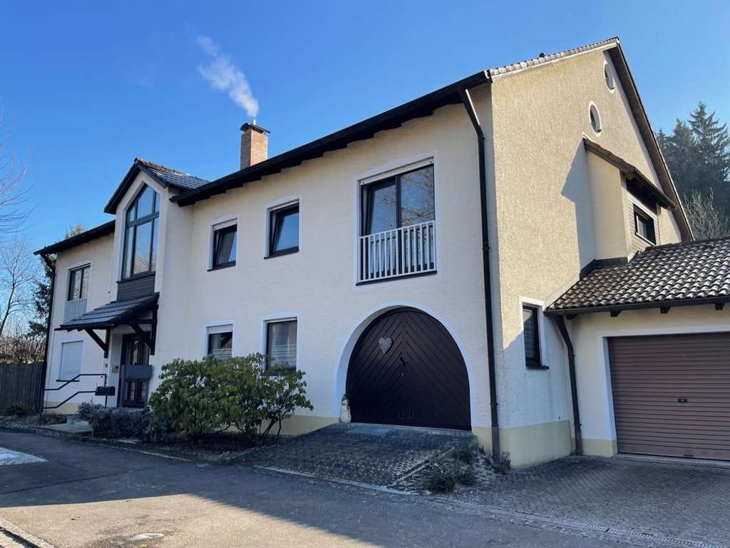 Immobilie in Aystetten - "Schönes Wohnen hier`" Traumhafte Lage - geräumig - inklusive Garagen-Stellplatz - Bild 0