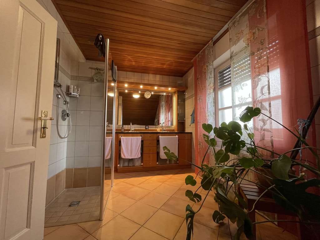 Immobilie in Cappeln (Oldenburg) - Attraktives Einfamilienhaus mit großem Garten in familienfreundlicher Lage von Cappeln - Bild 4