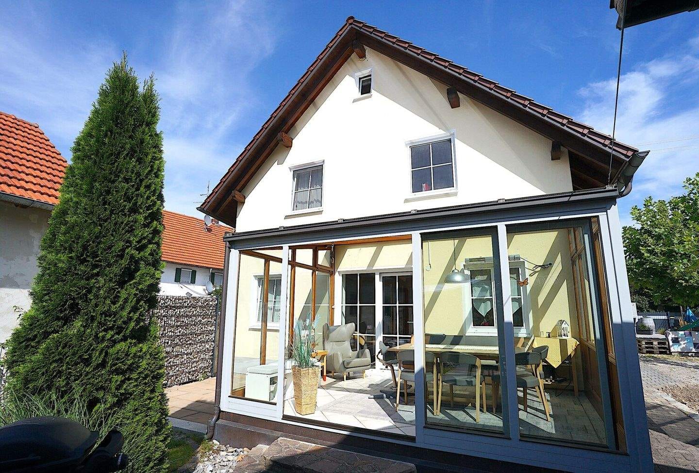 Immobilie in Obermeitingen - spannendes Haus mit Wintergarten - Bild 2