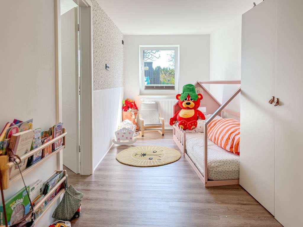 Immobilie in Stralsund - 180 m² Einfamilienhaus // Garten, Garage // Durchdachte, moderne Ausstattung // Wallbox - Bild 4