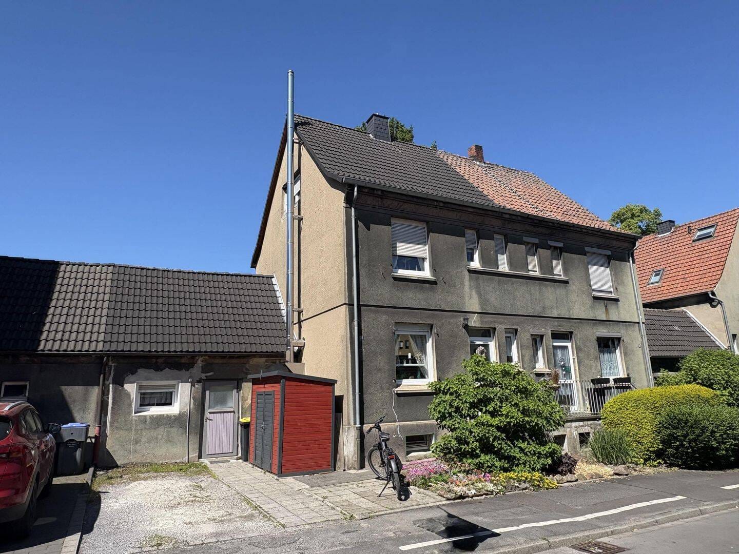 Immobilie in Bergkamen - Einfamilienhaus mit Potenzial - Bild 1