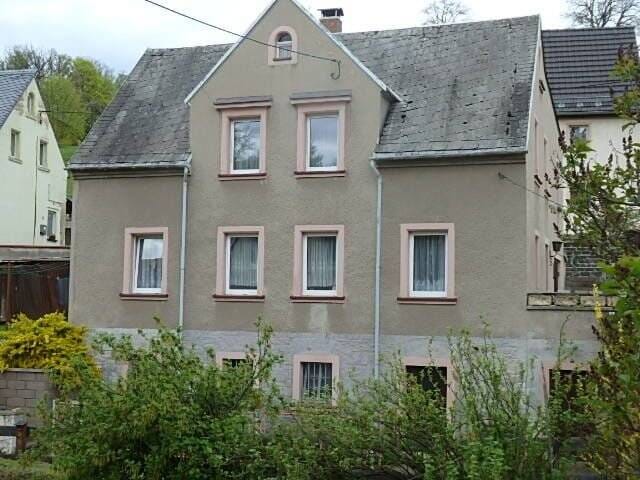 Immobilie in Leubsdorf - Haus für Handwerker und Bastler - Bild 1
