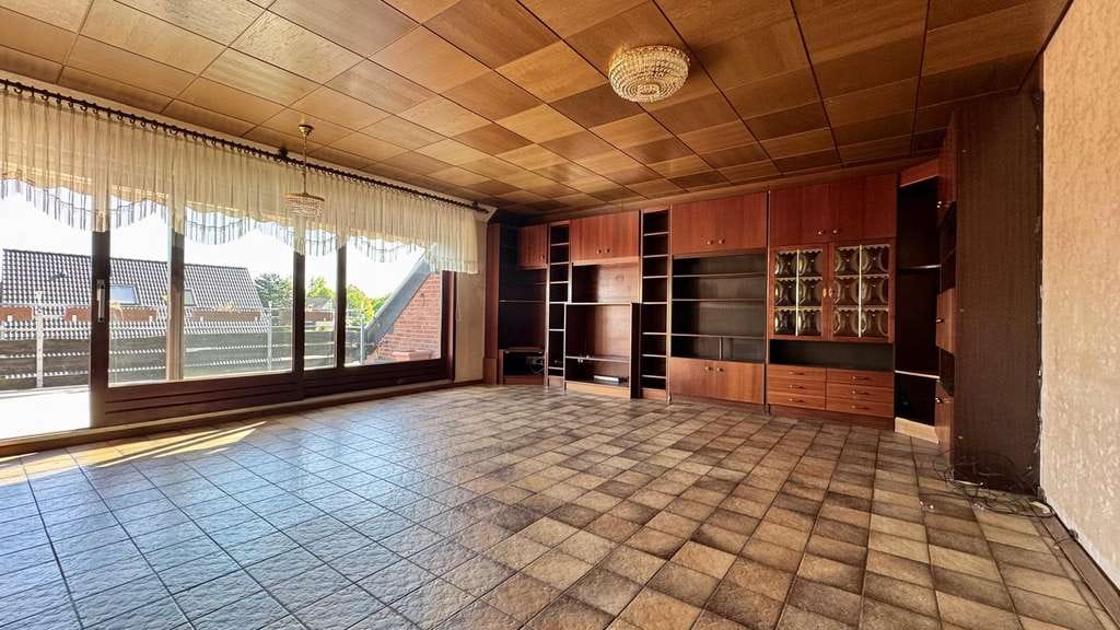 Immobilie in Moers - traumhafte Maisonette-Wohnung mit großzügigem Balkon & Garage - Bild 4