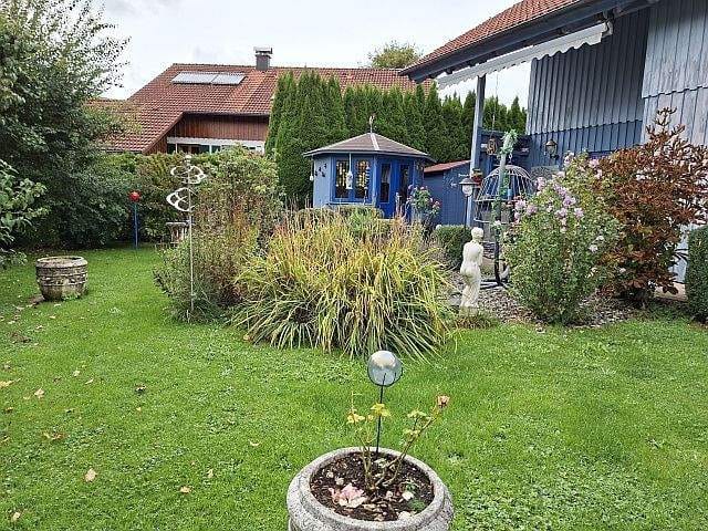 Immobilie in Obergünzburg - KAPITALANLAGE | Hier bleiben die Verkäufer als Mieter im Haus! „Muckeliges“ Einfamilienhaus in 87634 Obergünzburg - Bild 3