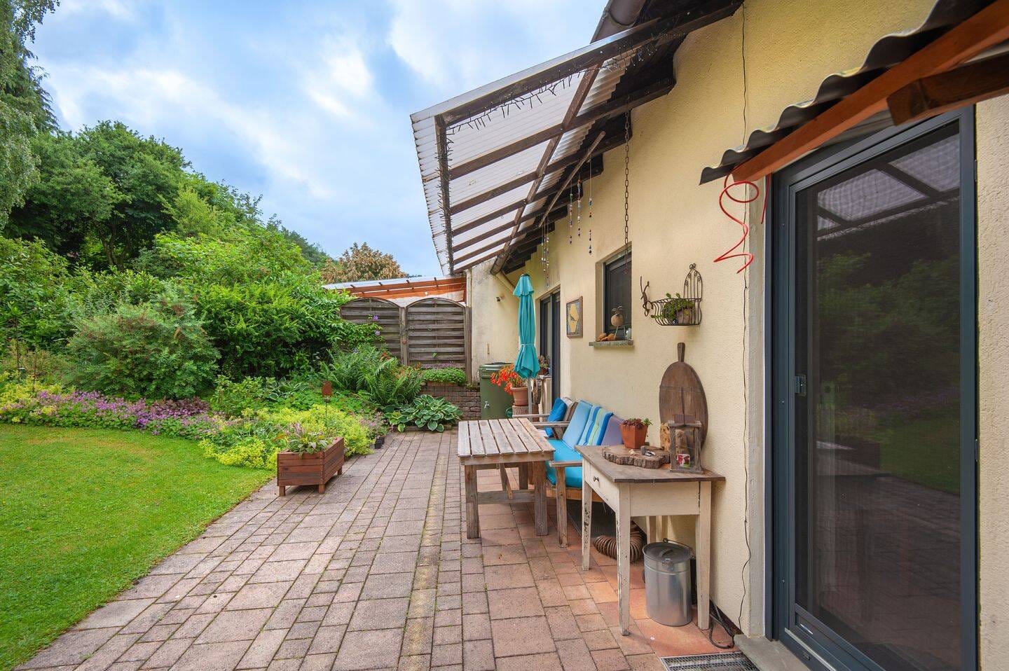 Immobilie in Sailauf - Gepflegtes Mehrparteienhaus in ruhiger Waldrandlage  - Bild 2