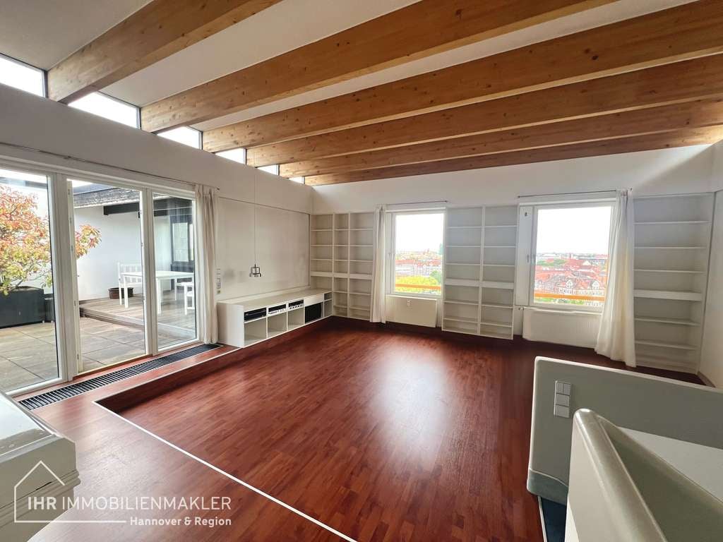 Immobilie in Hannover - Maisonette über den Dächern von Hannover – 206 m² mit Sauna, Atriumterrasse & Panoramablick - Bild 1