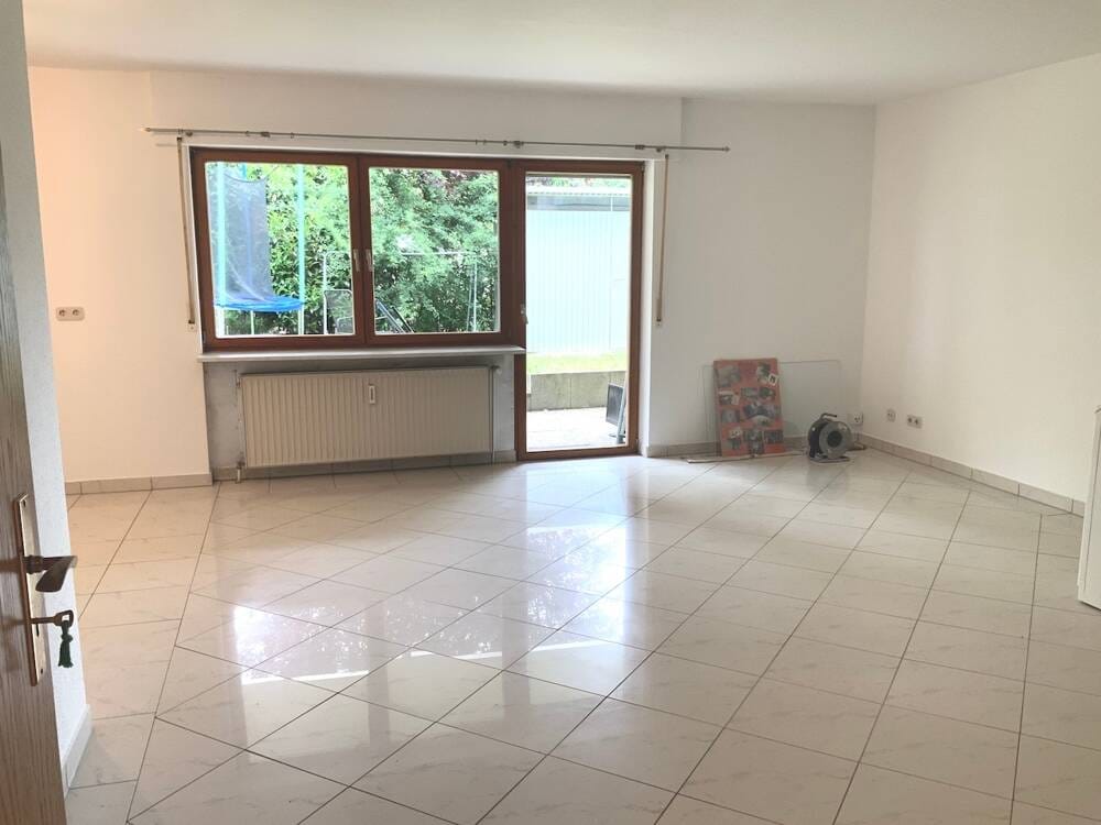 Immobilie in Neidenstein - geräumige Doppelhaushälfte mit separat zugänglicher Einliegerwohnung - Bild 2