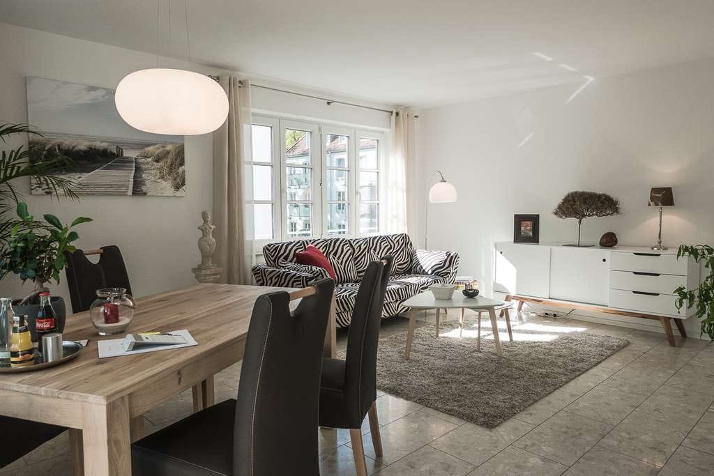 Immobilie in Potsdam - Singleapartment mit Südbalkon & Pkw-Stellplatz # Babelsberg-Süd - Bild 2