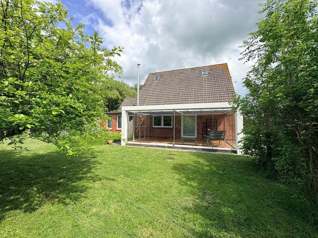 Immobilie in Tetenbüll - Ruhe & Komfort - Hochwertig ausgestattetes Einfamilienhaus in idyllischer Lage - Bild 3