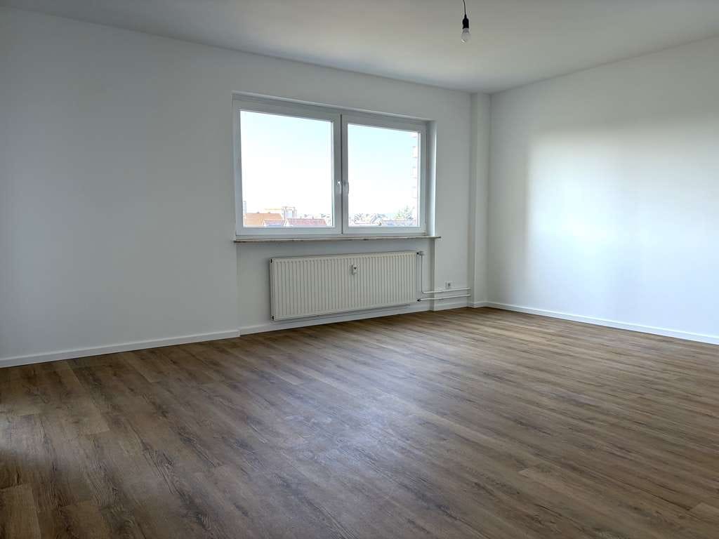 Immobilie in Ginsheim-Gustavsburg - *NEU* OPEN HOUSE! SA. 16.05. 13:30-15:00UHR SO. 17.05. 14:00-15:30UHR WIR BITTEN UM ANMELDUNG! - Bild 1