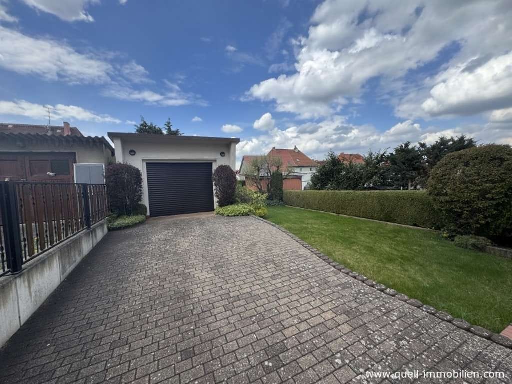 Immobilie in Vacha - Gepflegte DHH mit Keller, Garage u. kleinem Grst. in guter Lage von Vacha zu verkaufen - Bild 2