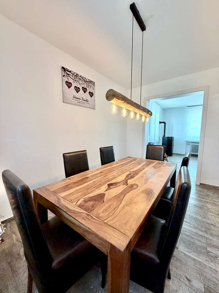 Immobilie in Meisenheim - Großzügig wohnen, Modernisiertes Ein- bis Zweifamilienhaus mit weitläufigem Grundstück - Bild 2