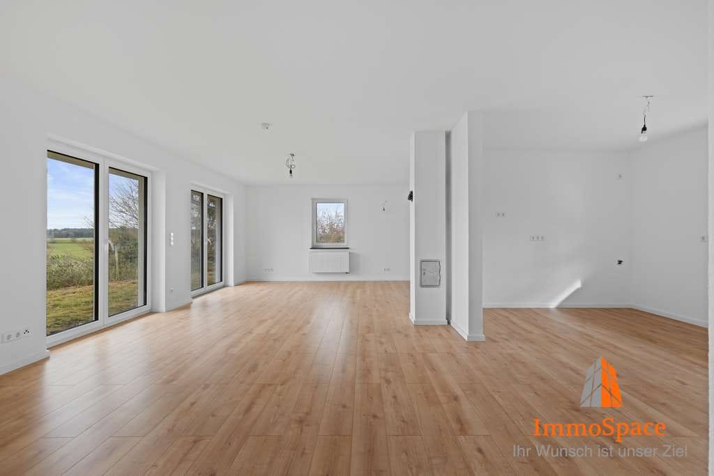Immobilie in Uttenweiler - IMMOSPACE *** RUHIG GELEGENER BUNGALOW IN IDYLLISCHER ORTSRANDLAGE *** IHR TRAUM VOM WOHNEN *** - Bild 4