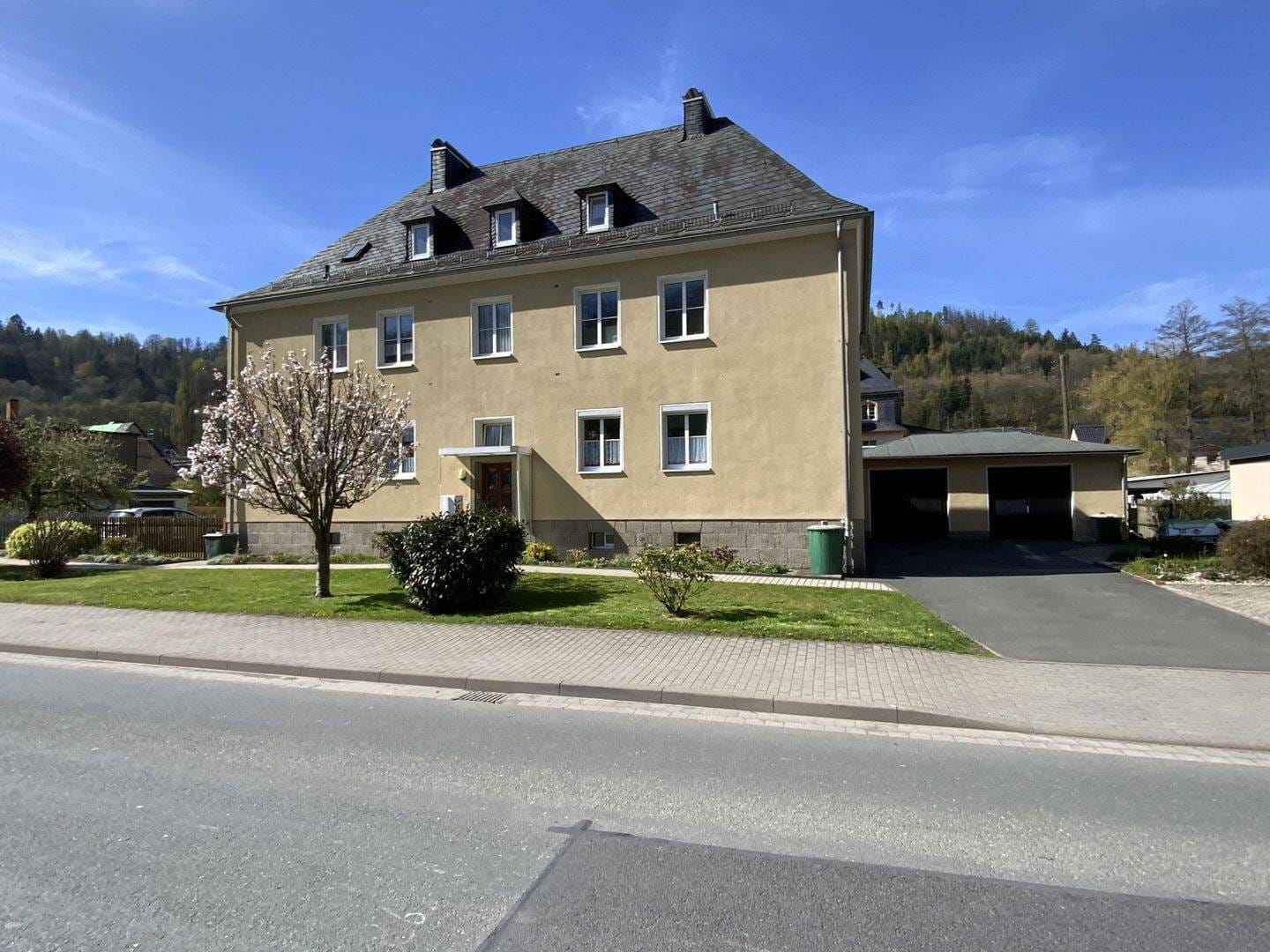 Immobilie in Leutenberg - Gemütliche 2,5-Zimmer-Wohnung in Leutenberg - Bild 1