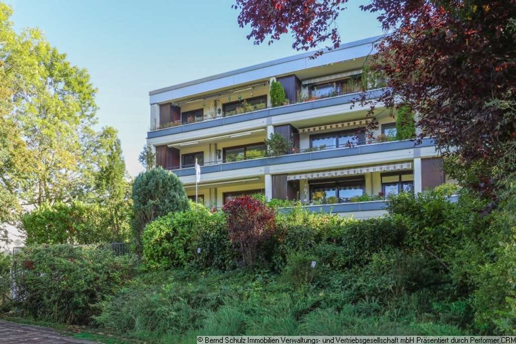 Immobilie in Schenefeld - großzügig geschnittene 3,5-Zimmer mit 2 Balkonen - Bild 0