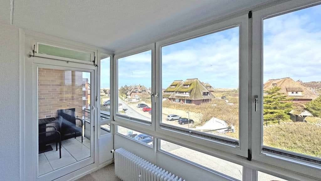 Immobilie in List auf Sylt - 1,5-Zimmer-ETW direkt am Strand gelegen-mit traumhaften Weitblick auf die Wanderdüne - Bild 4