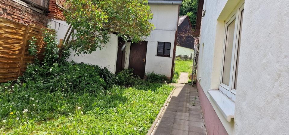 Immobilie in Waltershausen - Waltershausen, 2 Familienhaus mit Anbau - Bild 0