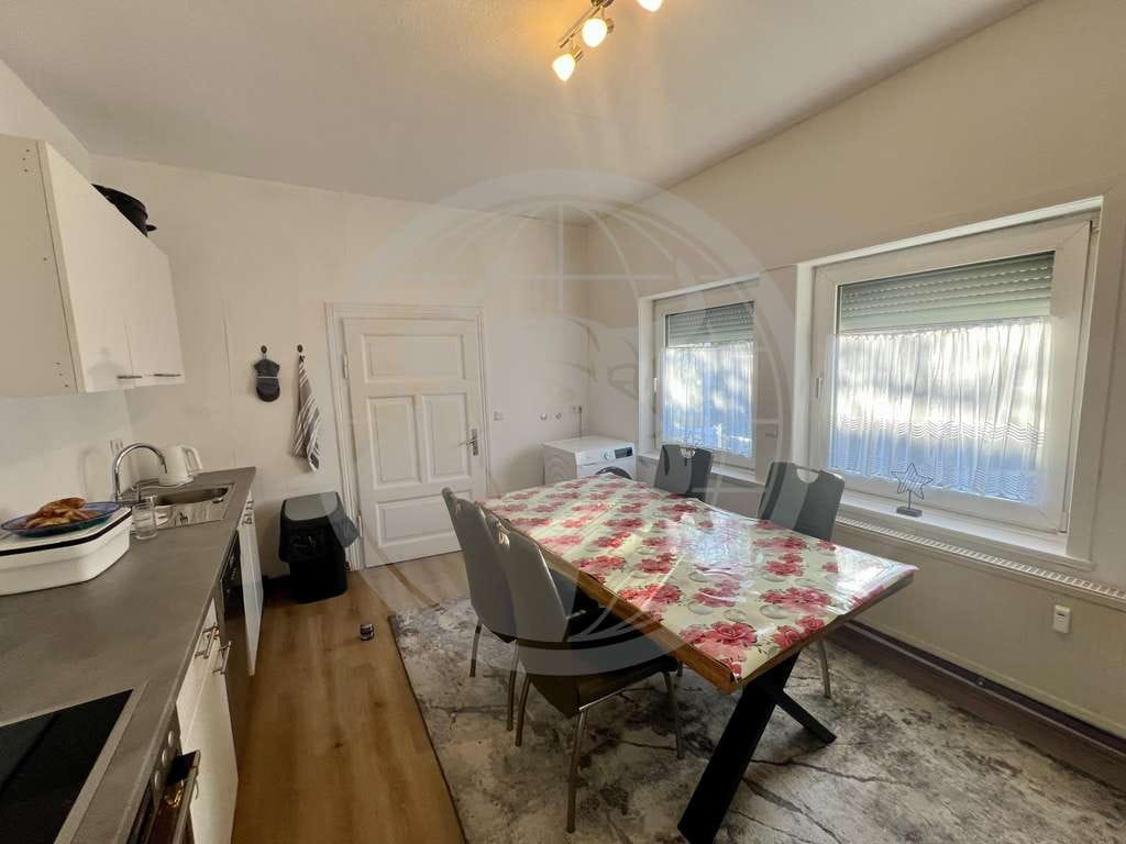 Immobilie in Hambühren - Charmantes Dreifamilienhaus in Hambühren – vielseitig, solide und voller Potenzial - Bild 3