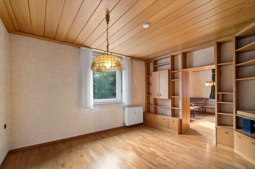 Immobilie in Schwebheim - Ein Haus voller Möglichkeiten – für Familien, Generationen und Investoren - Bild 4