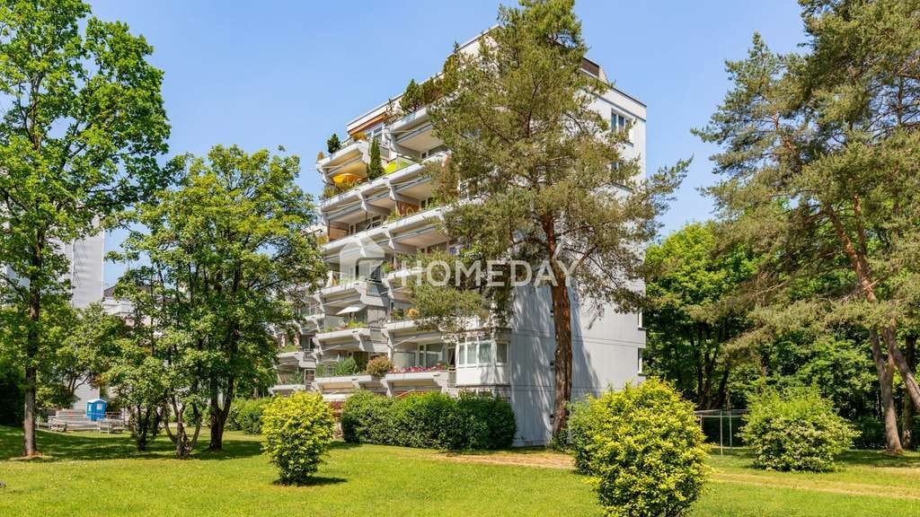 Immobilie in Putzbrunn - Vermietete 3 Zimmer Wohnung in gepflegter Wohnanlage – inklusive TG-Stellplatz
 - Bild 0